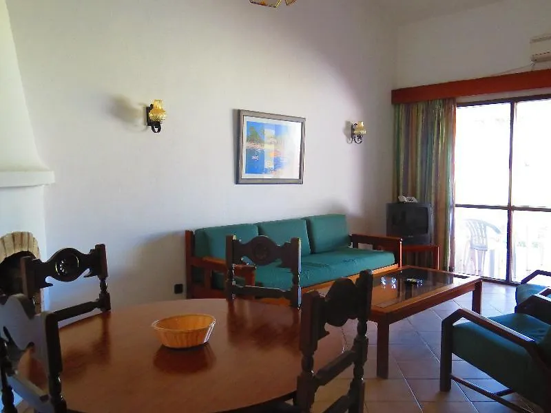 Algarve Gardens Villas アルブフェイラ 3*,